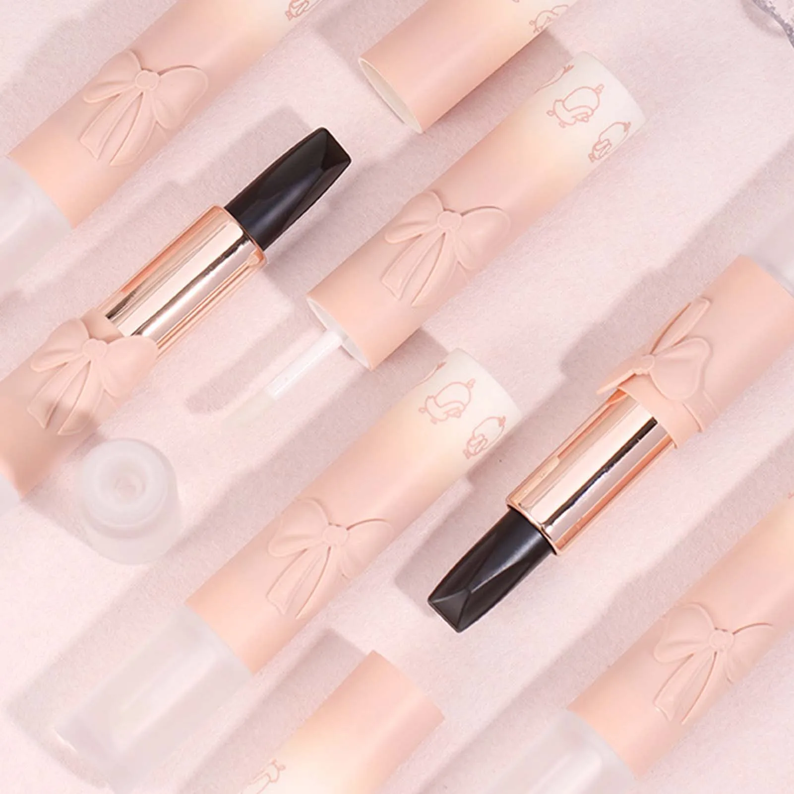 

Colorful Matte Lipstick Long Lasting No-fading Lip Gloss For Travel