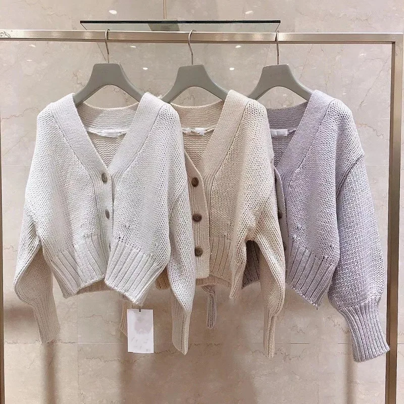 

2023 Women Sweater Cardigans Viscose Thick Long-sleeved Short Knitted Sweaters Bat Winter Simple Loose Solid White Cardigan Tops