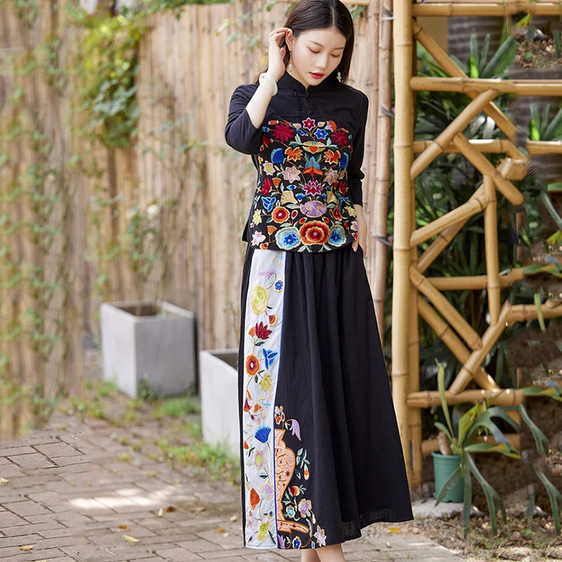 

Новинка 2022, Осенний женский костюм из двух предметов в китайском стиле, тонкий топ с цветочной вышивкой и юбка с эластичным поясом, модный костюм