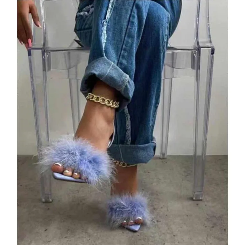 

2024 European and American European Feather Point Chain Stiletto Sandals and Women's Shoes Four Colors New for Christmas