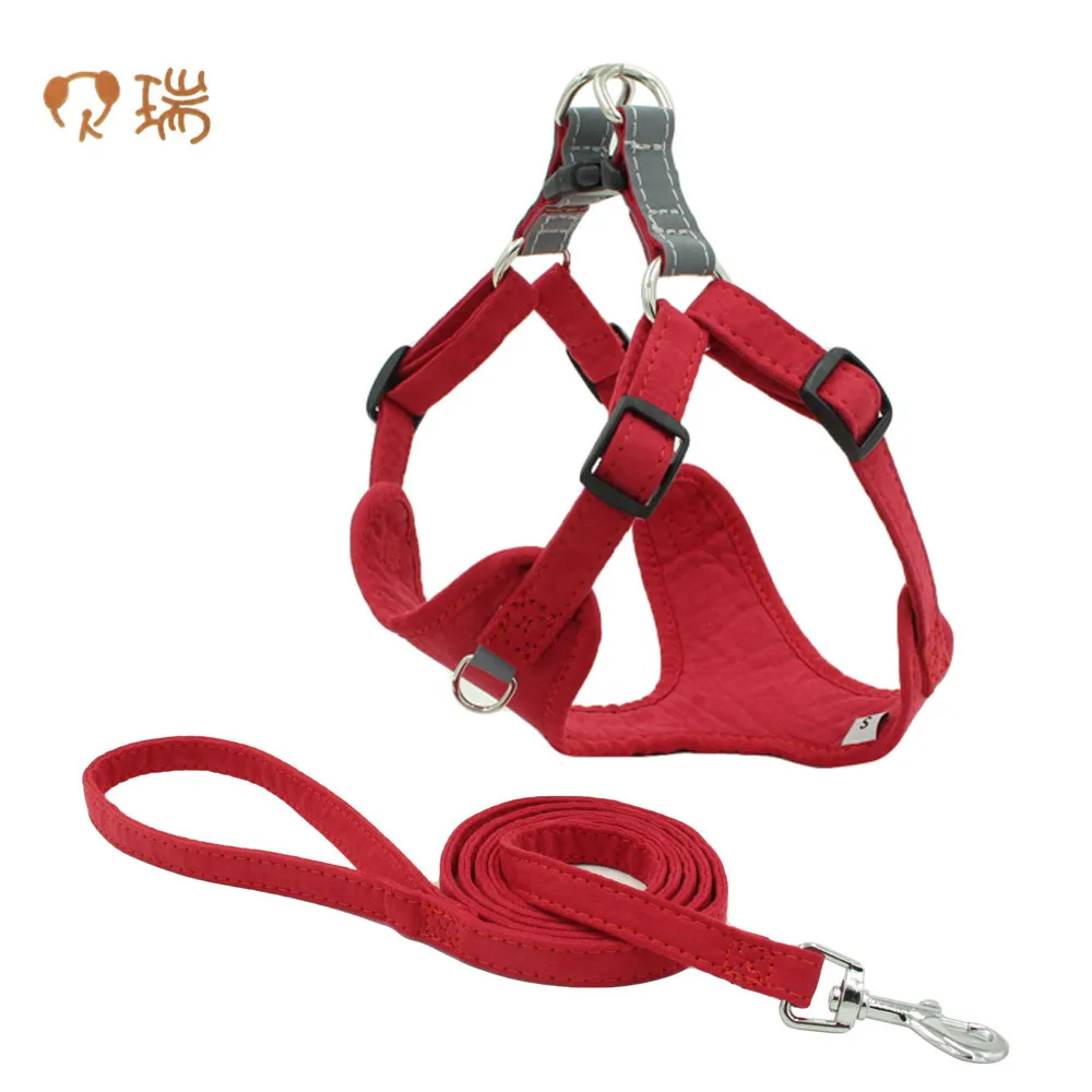 

Step-In Plush Dog Harness – Soft Plush, Step In Vest Harness for Small and Medium Dogs by Best Pet Supplies Suede
