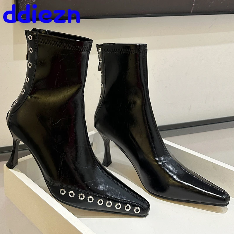 

Modern New Shoes Women Ankle Boots With Metal Footwear Fashion Zippers Party Ladies Short Boots Female Pointed Toe Shoes