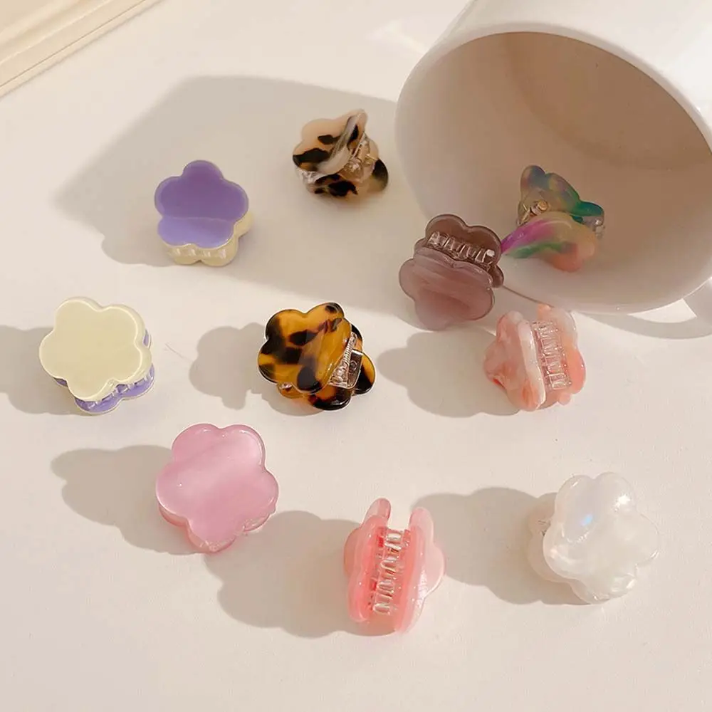 

Small Flower Hair Clip Claws For Women Girls Baby Cute Children Plastic Barrettes Kids Hairpins Hair Jewelry Accessories