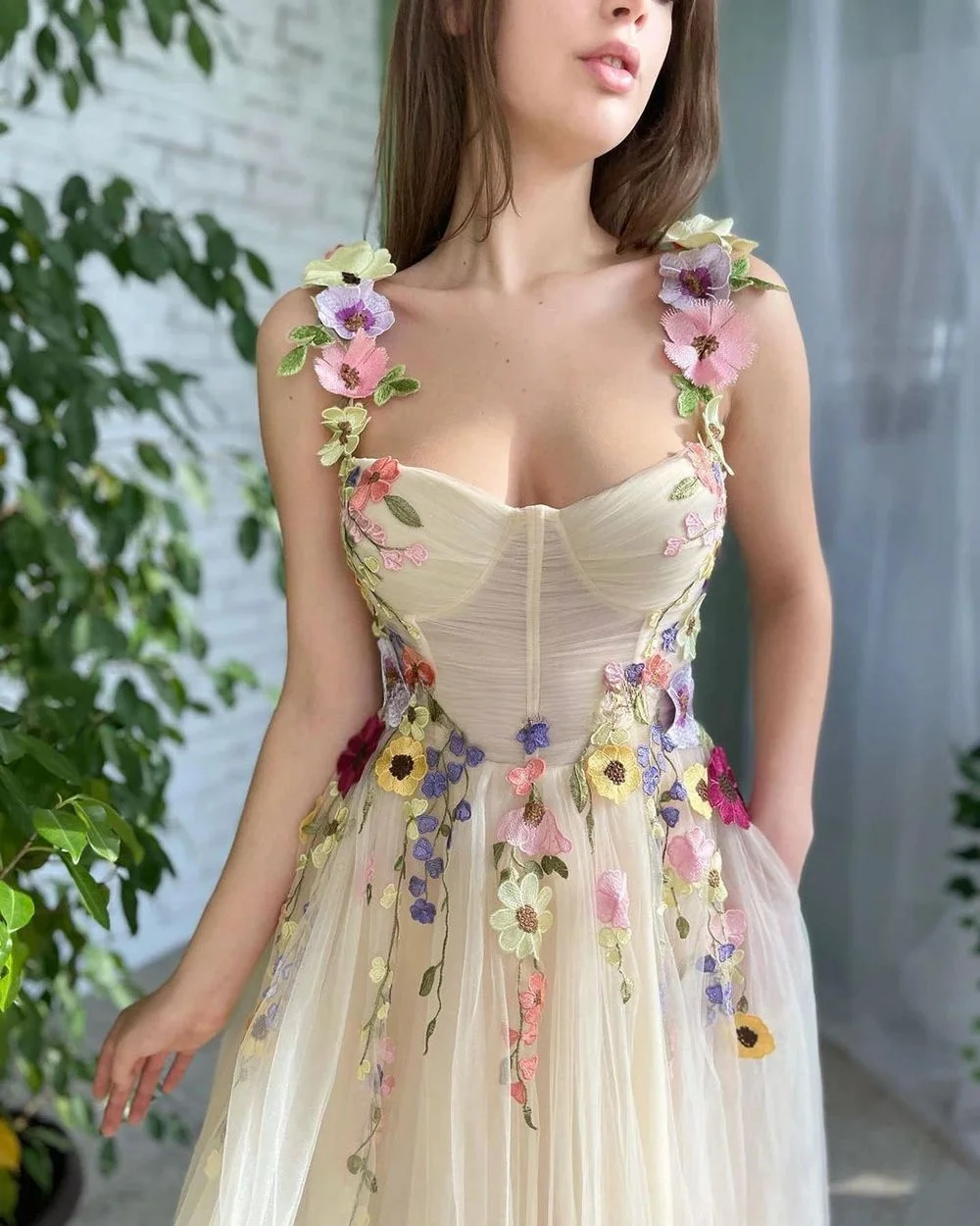 

Women Embroidery Appliqued Prom Dresses Ankle Length Luxury Dancing Gown Formal Cocktail Wedding Party Maxi Tulle Flowers Dress