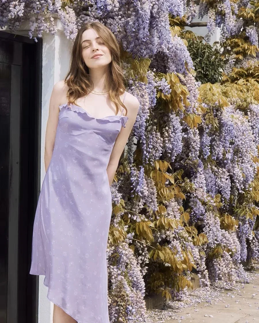 Романтичное французское шелковое платье-кофта фиолетового цвета со звездами и