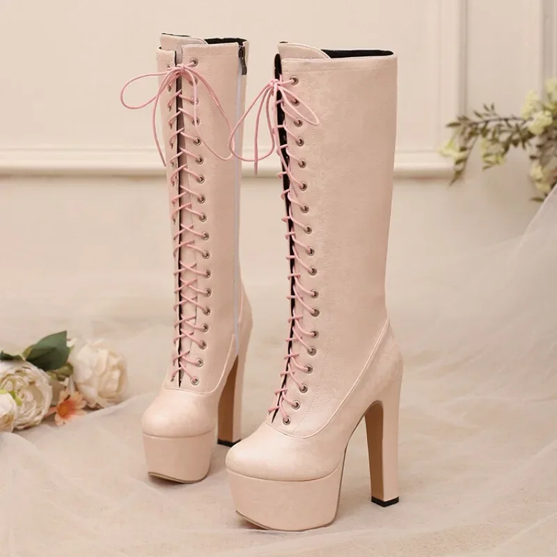 Новые черно-белые сапоги до колена с перекрестным ремешком и принтом женские