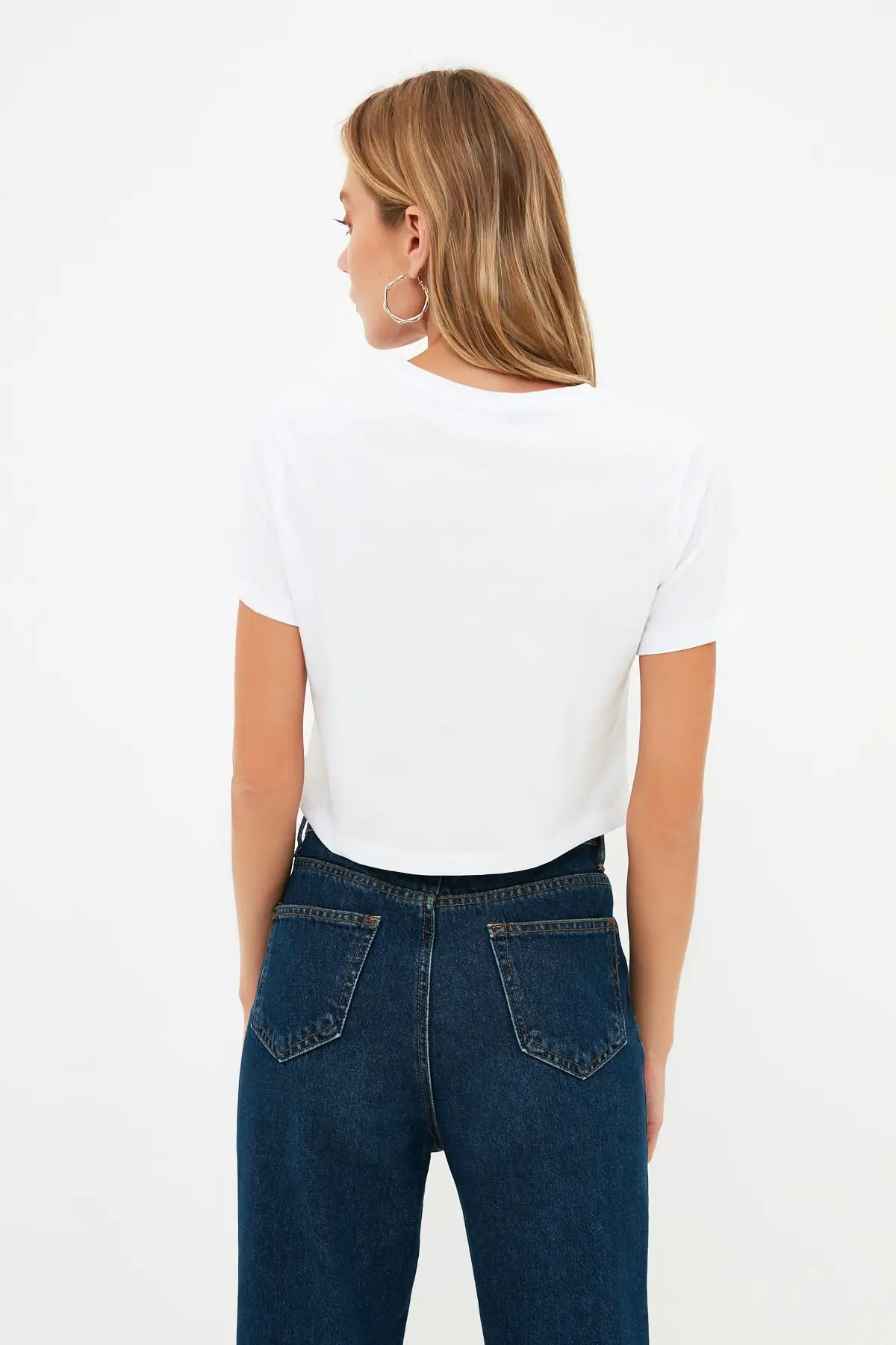 

Trendyol Printed Crop Knitted T-Shirt TWOSS21TS3963