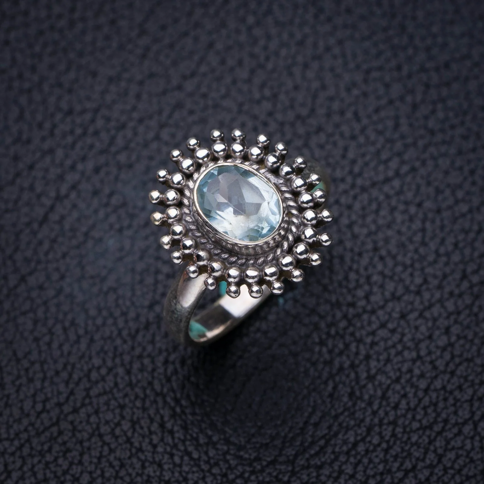 

StarGems Natural Blue Topaz Handmade 925 Sterling Silver Ring 6.5 E8884