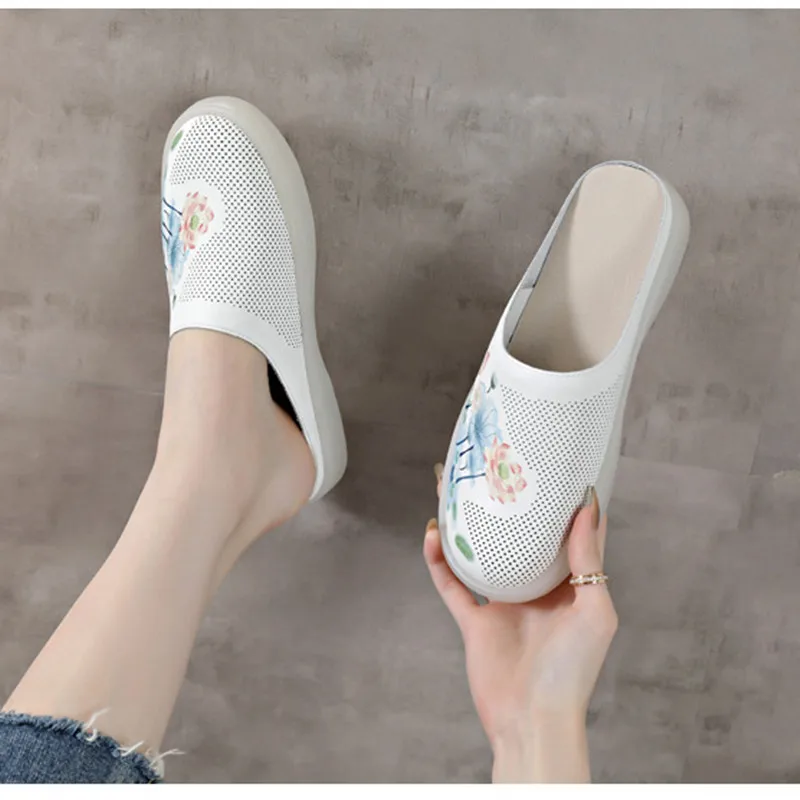 Slippers Women's Toe Wearing 2023 New Leather Flat Bottom Openwork Semi-drag Sandals Casual Mom Shoes Simple Single Shoe Women