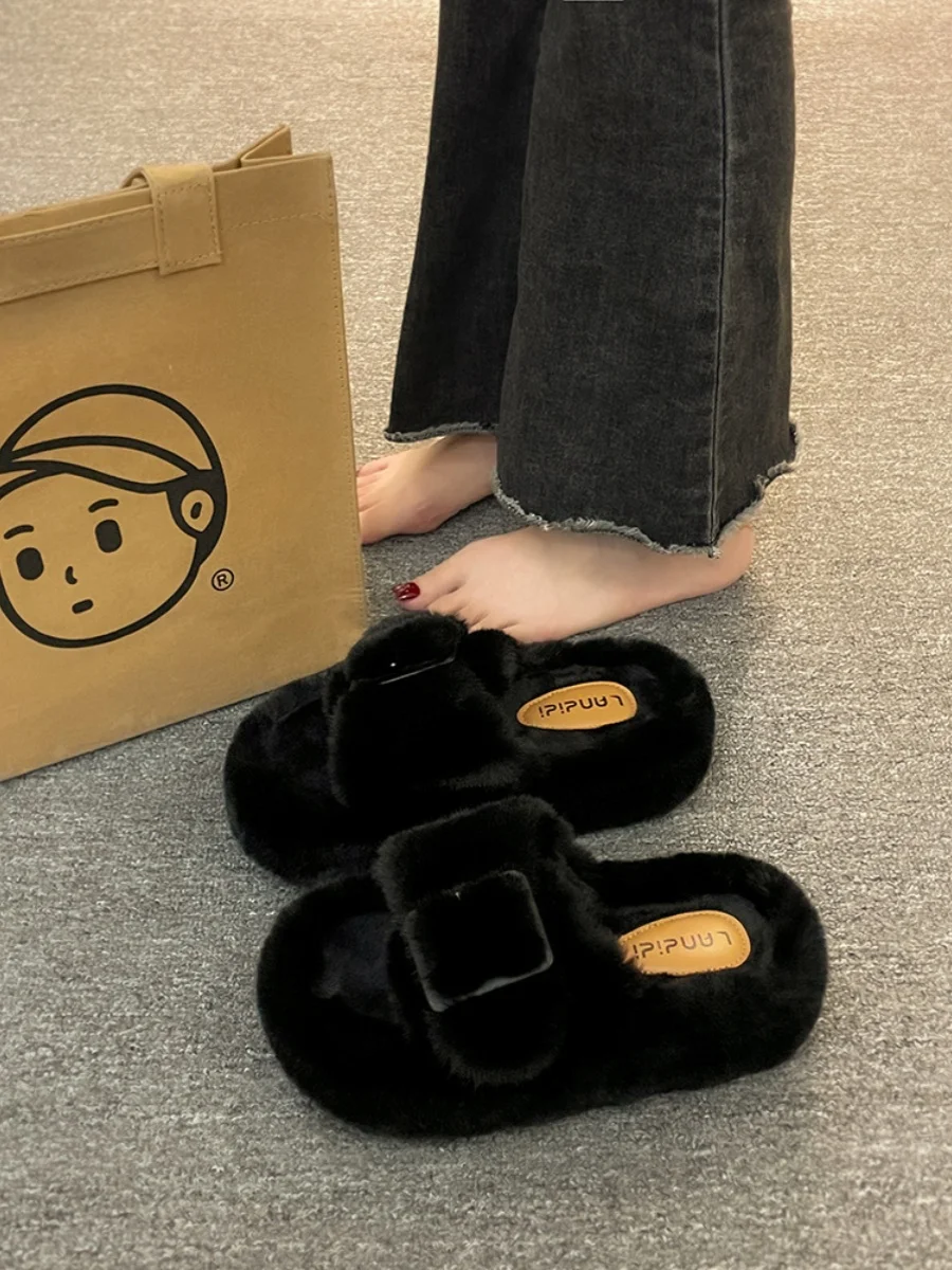 

Fur Shoes Ladies' Slippers Luxury Slides Med Platform Slipers Women Plush Flat Designer Soft 2023 Fashion with fur Short