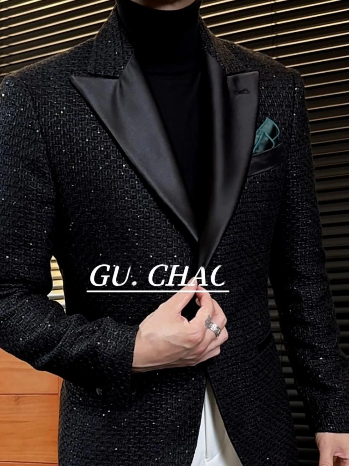 Древний модный весенне-осенний прикрашенный воротник с лацканами и блестками