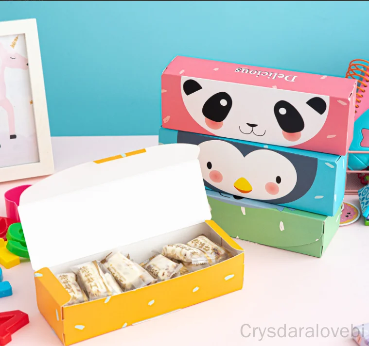 

Cartoon Flip Egg Yolk Pastry Animal Rectangular Bakery Pastry Box Snowflake Pastry Nougat Pastry