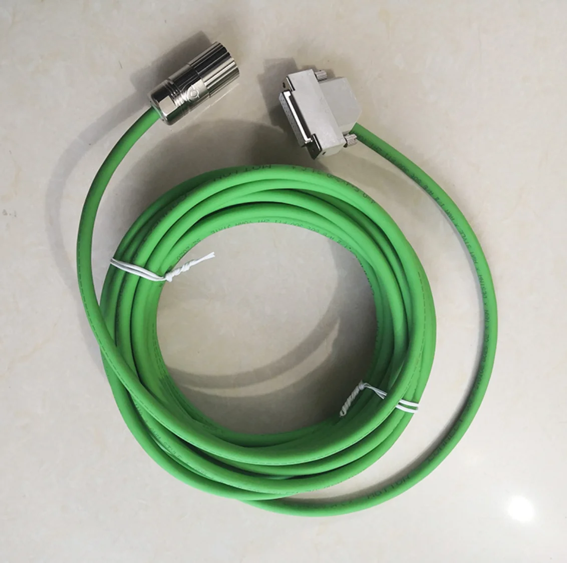 6Fx8002-2Cg00-1Af0/6Fx8002-2Cg00-1Ba0 совместим с сигнальным кабелем инкрементального энкодера