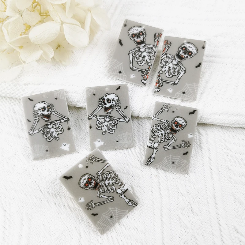 

JeQue 10pcs Two-sided Acrylic Halloween Skeletons Charms for DIY Decoration Neckalce Bag Key Jewelry Making Accessories Findings