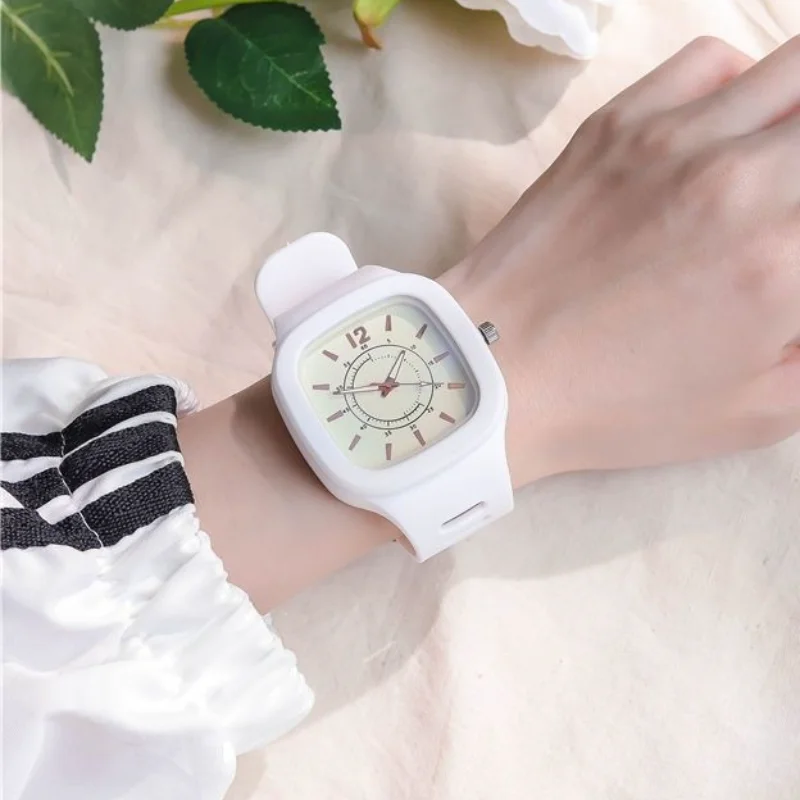 

Часы наручные женские кварцевые с силиконовым ремешком, простые Брендовые повседневные модные, для студенток, Прямая поставка
