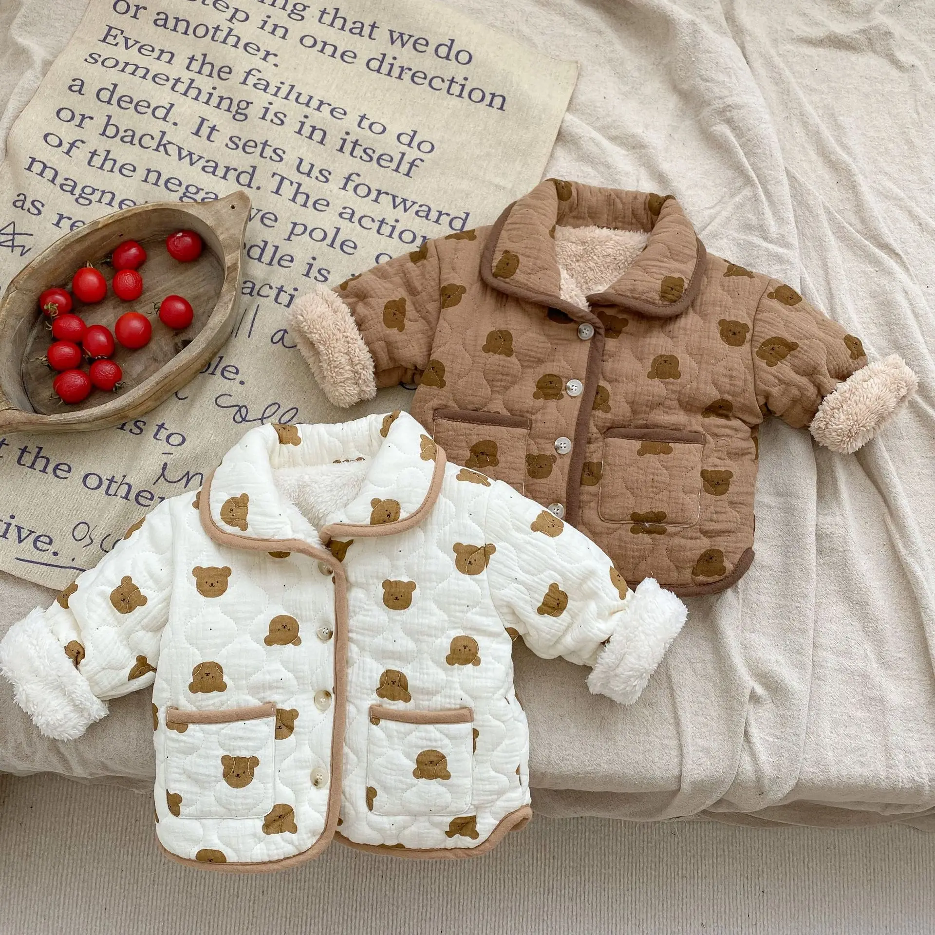 

2022 Winter Children's Cotton-padded Coat Full of Printed Cute Bear Thickened Padded Jacket Baby Baby Quilted Plus Velvet Coat