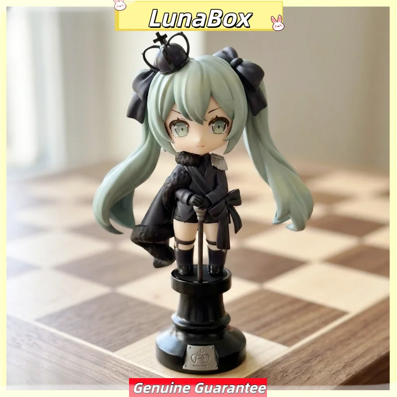 Фото Оригинальная мини-фигурка Hatsune Miku из серии Chess, черно-белая, в стиле Blind Box, коллекционная аниме-фигурка для декора рабочего стола, для коллекционеров аниме. №2