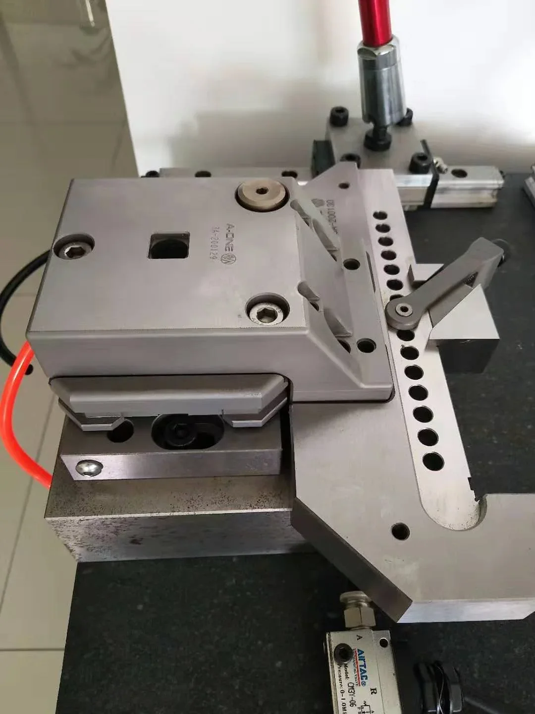 A-ONE system 3R точные регулируемые тиски для провода char.comedm 3R-292.6S