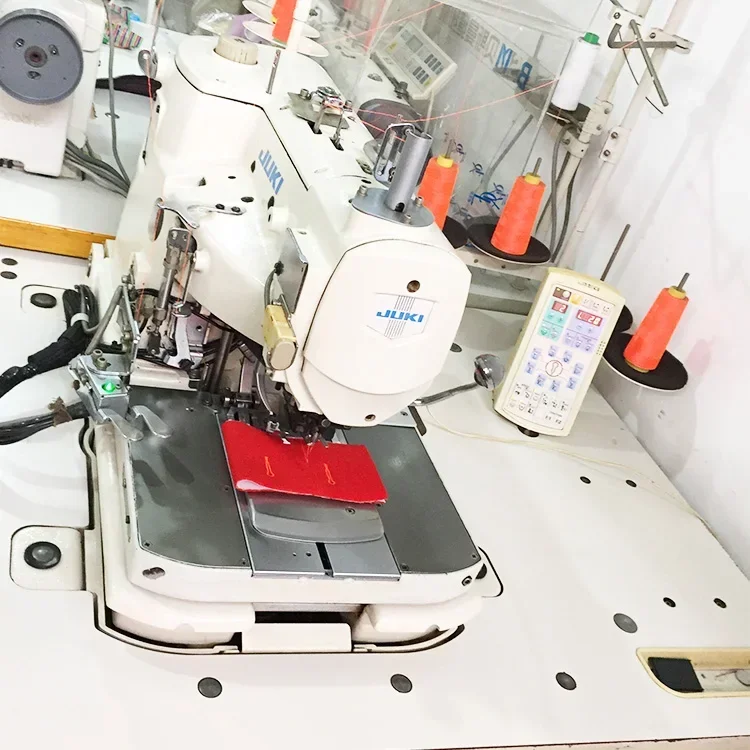 Промышленная швейная машина JUKI 3200 пуговица с ушком отверстиями для петель