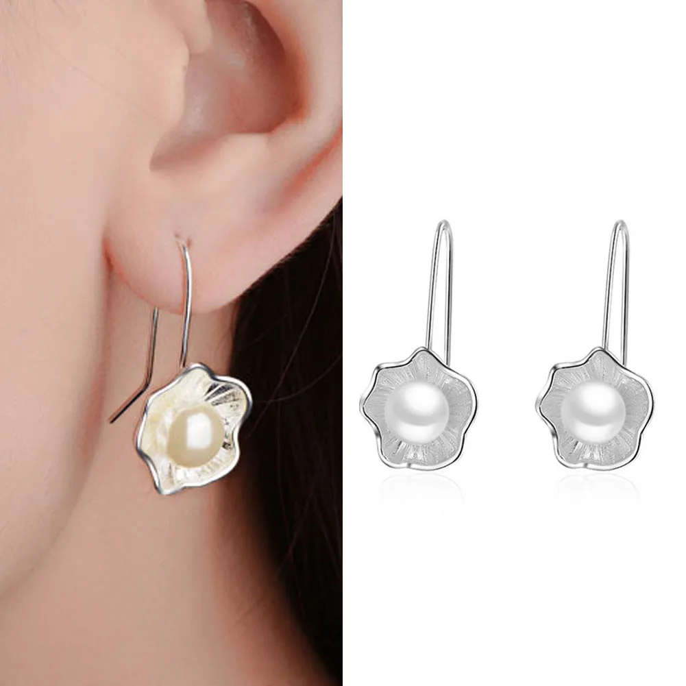 

Sweet Simple Small Round Pearls Earrings Ears Lotus White Simulation Pearls On Earrings For Women Lady