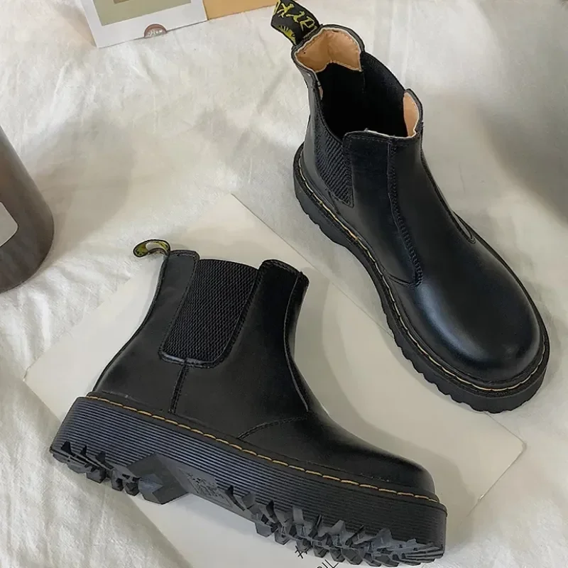 

Женские ботинки челси на низком каблуке, однотонные дышащие, с круглым носком, повседневная мотоциклетная обувь, Осень-зима