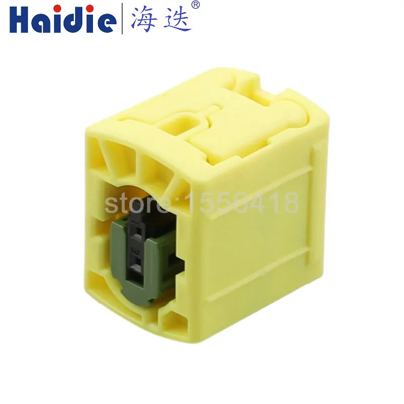 

1 Set 2 Pins automotive connector 1-1897778-5