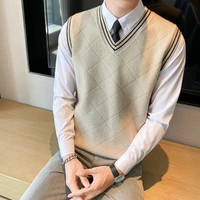 2022 new autumn pattern mens sweater vest retro v neck sleeveless knit vest woolen korean clothes student sweaters s 3xl