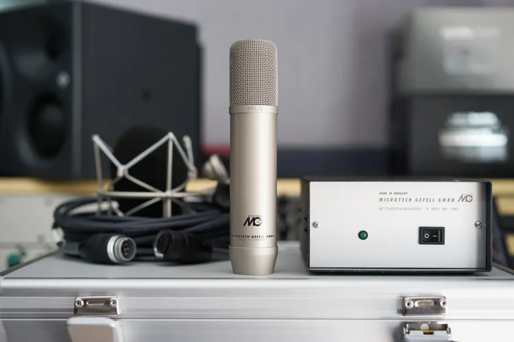 Микрофон Microtech gefall MG M92.1S с большой диафрагмой электронная трубка