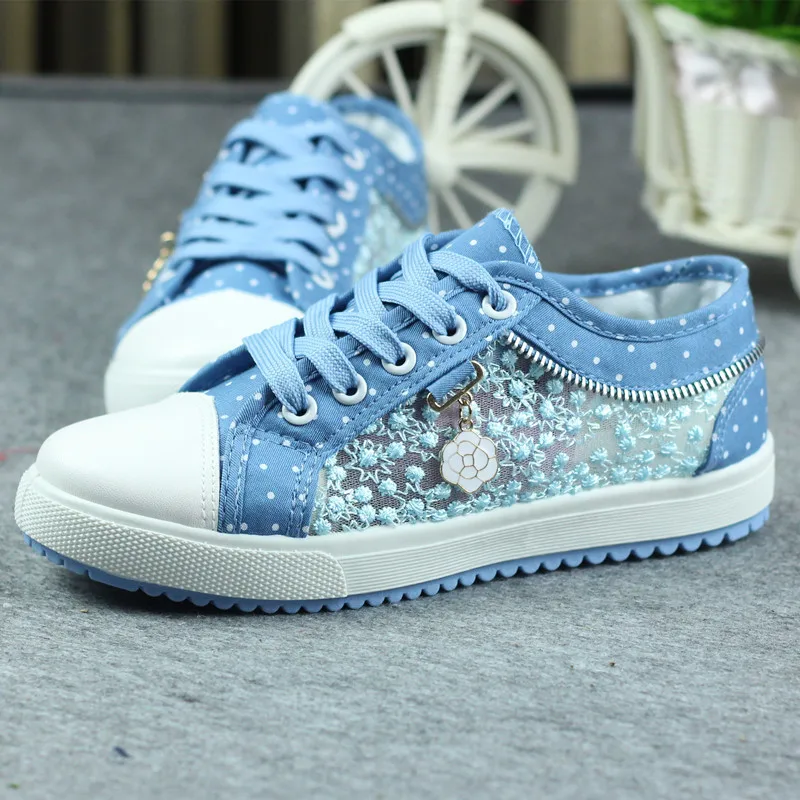

2022 New Mesh Women's Shoes Summer Student Board Shoes Korean Hollow Canvas Shoes Women's Casual Flat Sole Shoes