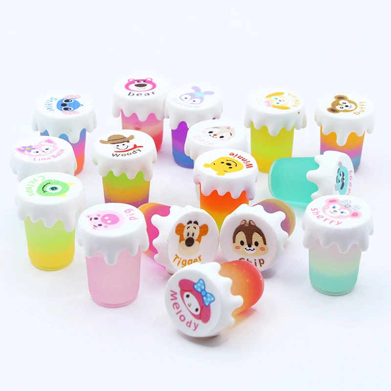 

Миниатюрные чашки для мороженого для кукольного домика, 2 шт., набор моделей, светящаяся Трехцветная Радужная чашка для мороженого, ролевая игра, мини-десерт, еда, кухонная игрушка