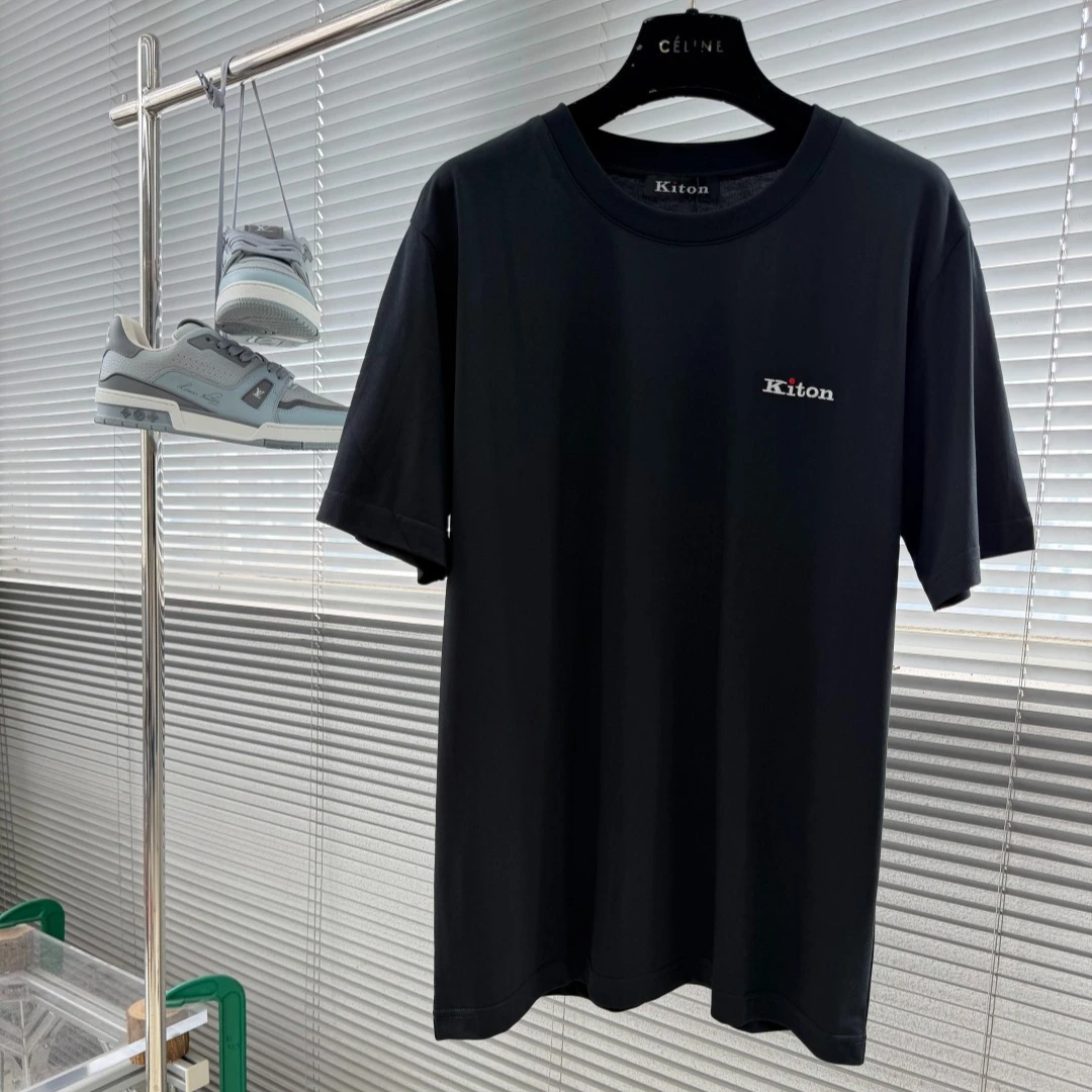 Фото Футболка Kiton 26ss из новой летней коллекции, хлопок + ткань Sorona, комфортная и дышащая, модная повседневная модель с круглым вырезом и короткими рукавами. №2