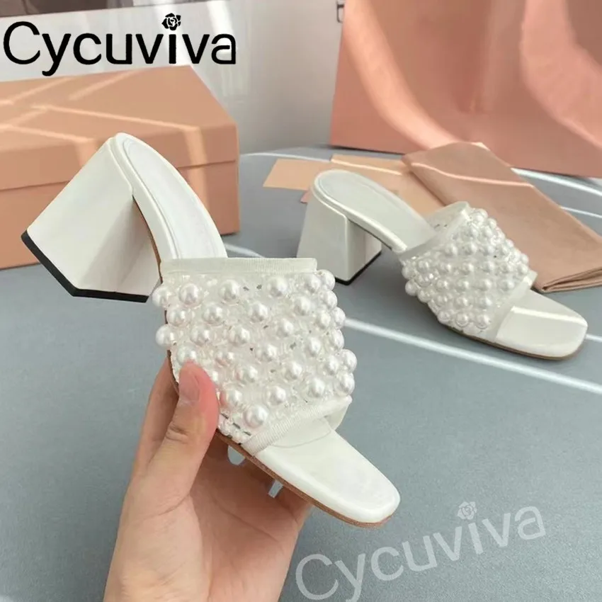 

Мюли женские на квадратном каблуке, шлепанцы с жемчужным декором, обувь для вечеринки, брендовые летние тапочки, плоская подошва, 2022