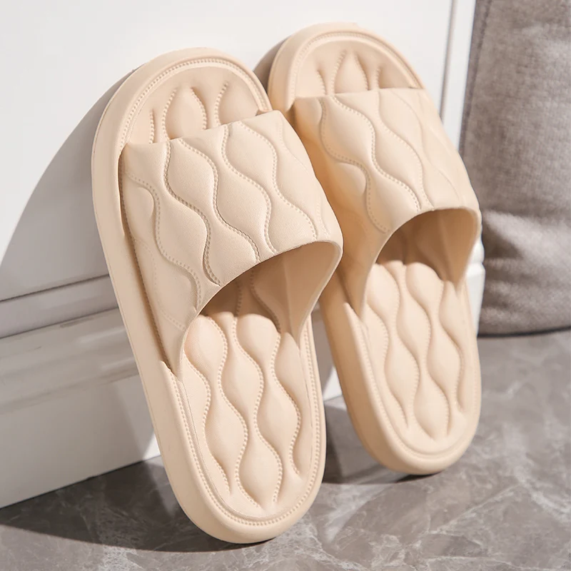 Woman Slippers Summer Home Thick Platform Bathroom Cloud Slippers Non-slip Flip Flops Women Fashion Soft Sole EVA Indoor Slides