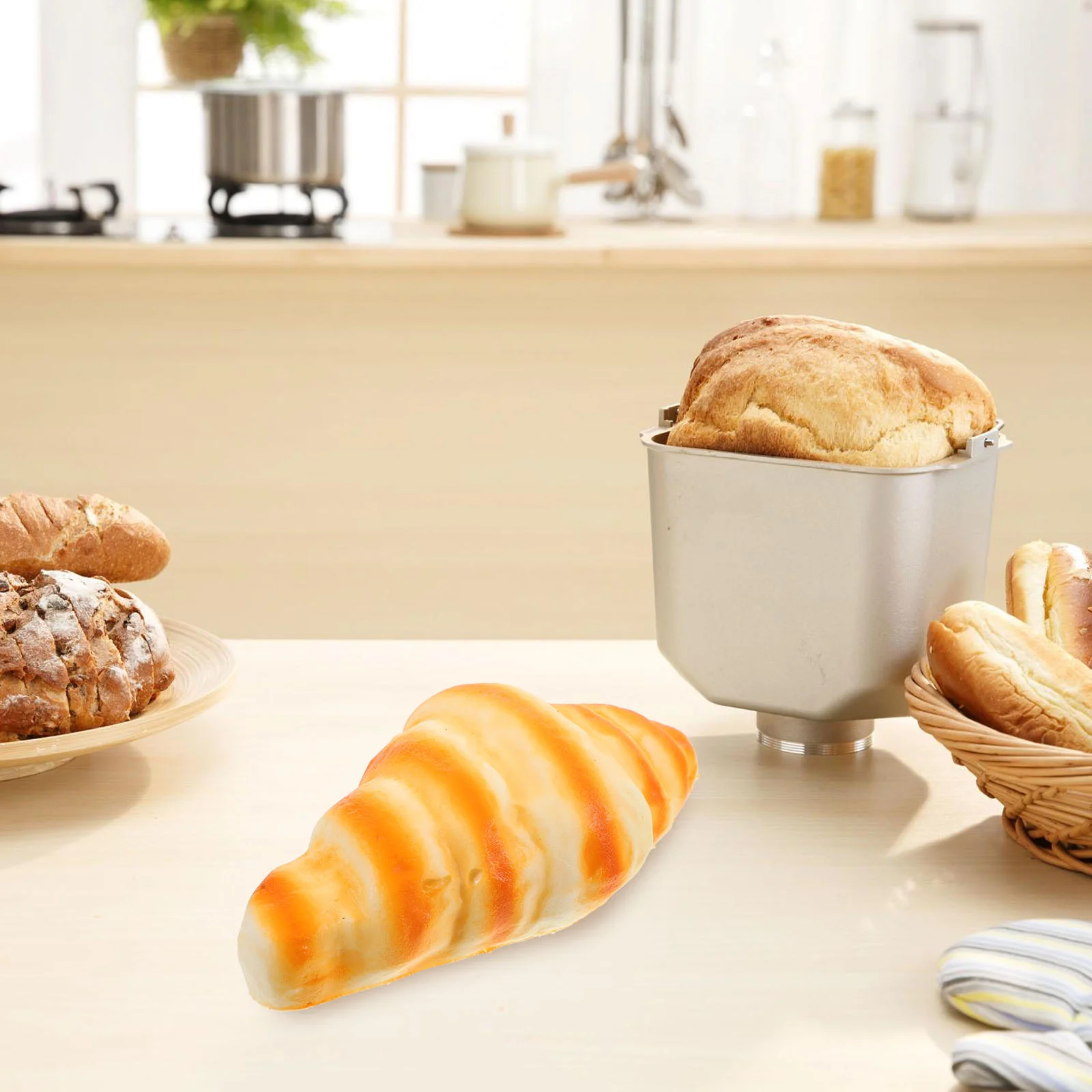 

Simulated Bread Decor Artificial Bread Model Fake Bread Photo Prop Decorative Bread Prop