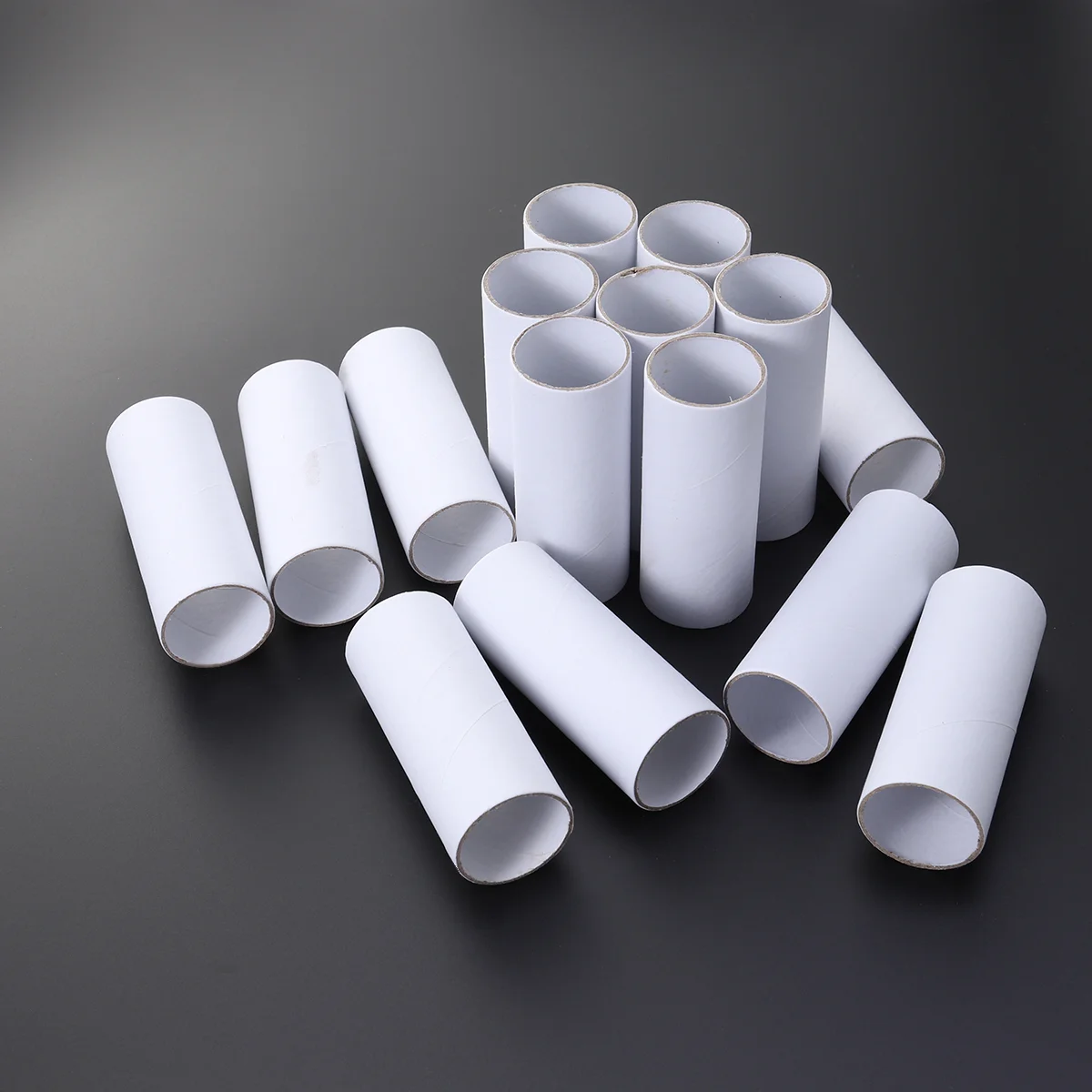 

15pcs White Kraft Paper Roll Paperboard Tubes Round Kraft Paper Containers for School Kindergarten Easel Drawing DIY Painting