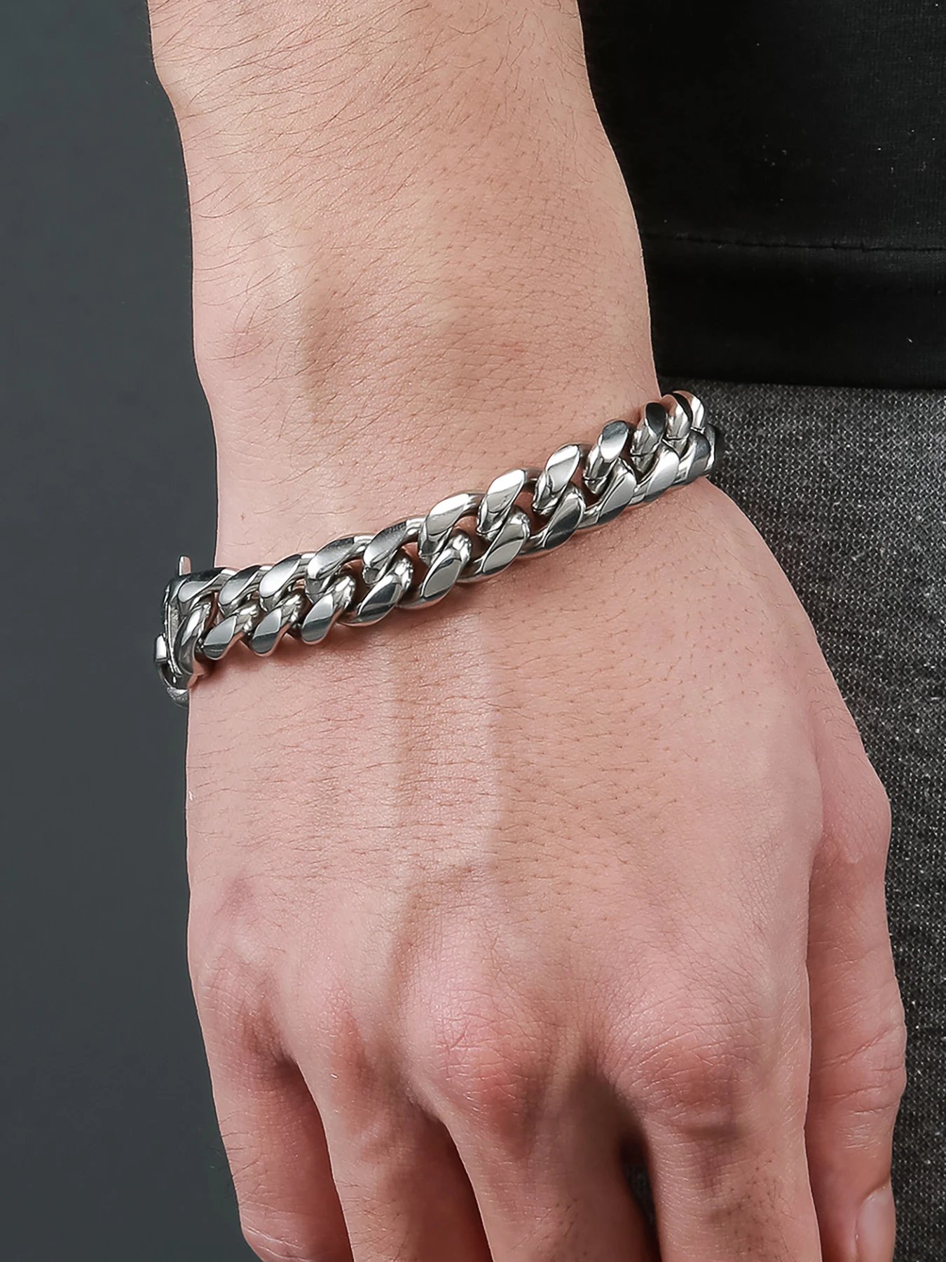 Серебряный браслет Майами однотонные ювелирные изделия из нержавеющей стали 10