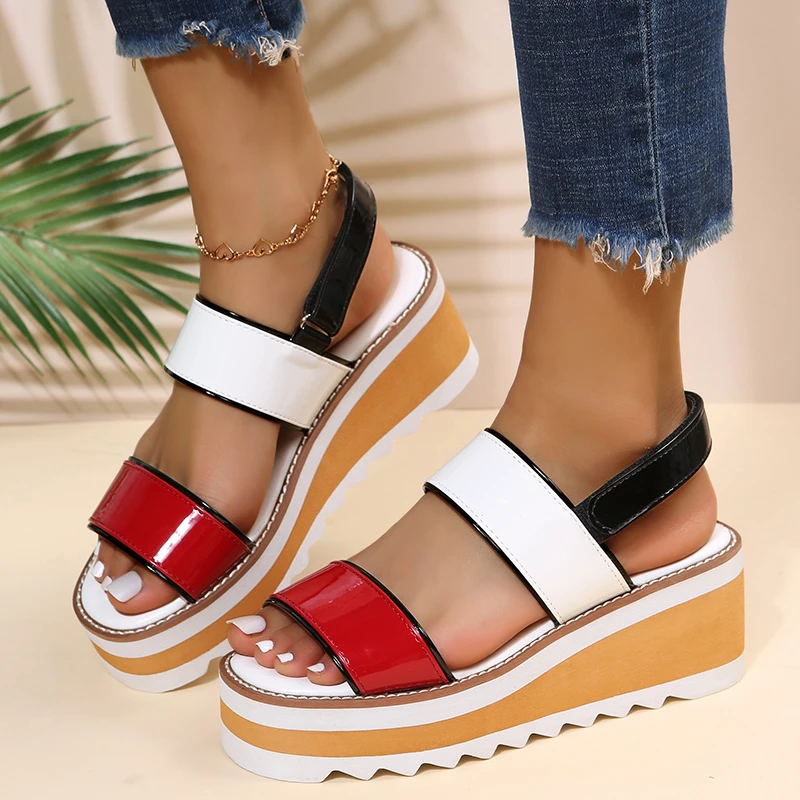 

Shoes Women Patent Leather Genuine Cow Leather 2022 New Summer Open-Toed Women Slippers Outdoor Sandals For Women Shoes