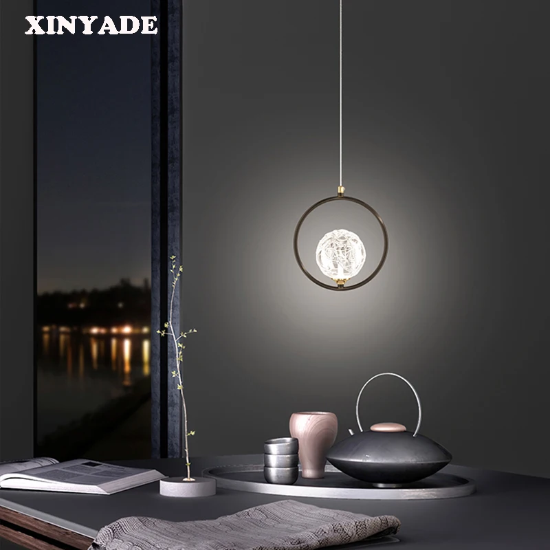 

Современная люстра в виде линий, простой коридор, кухня, арт-деко, интерьерное освещение, домашняя гостиная