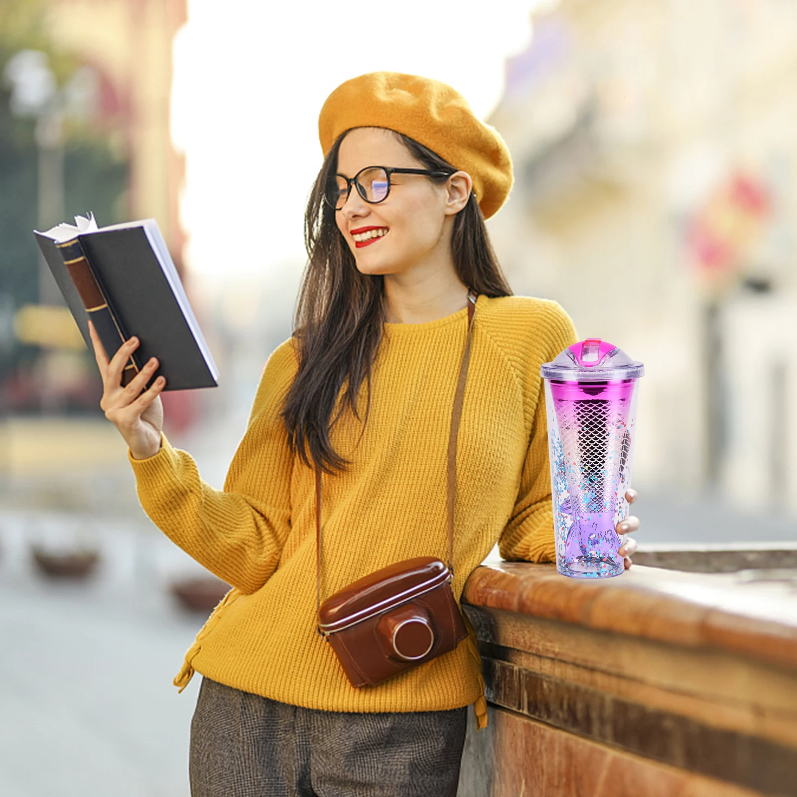 Бутылка для воды с двойными стенками изолированная пластиковая дорожная чашка