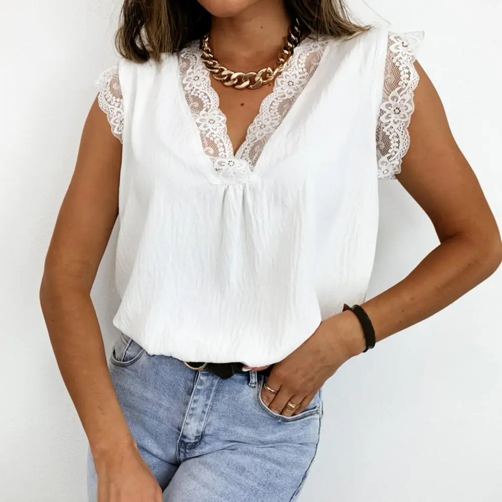 

Solid Color T-shirt Stylish Lace Patchwork V Neck T-shirt for Women Soft Summer Pullover Ideal for Ol Fashion Solid Color Design