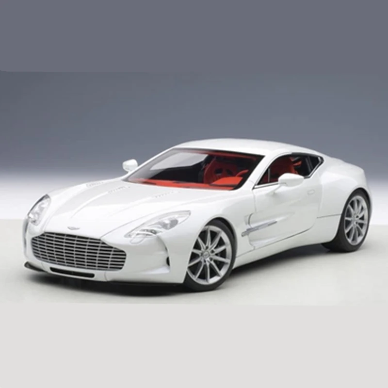 

1:32 Aston Martin One-77 Alloy Sports Car Model Diecast Metal Toy Vehicles Car Model Simulation Sound Light Collection Kids Gift