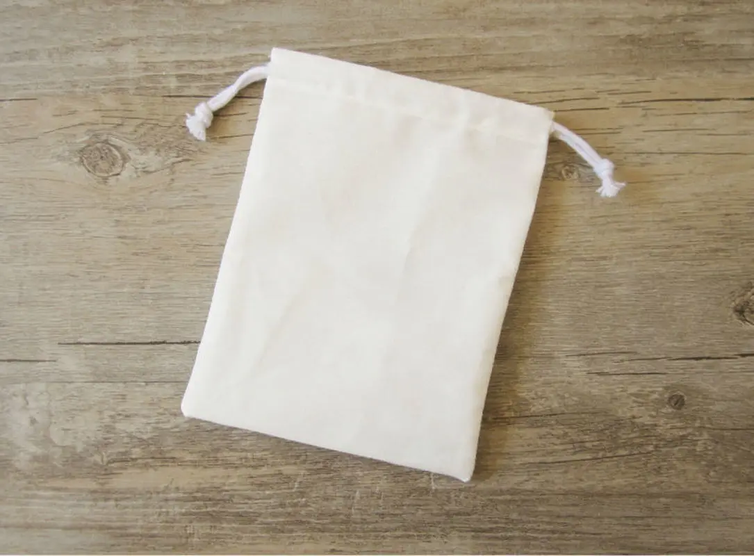 Personalized Print Logo Linen Cotton Drawstring Gift Bags Jewelry Packaging Pouches White Wedding Party Favor Candy Bags Custom