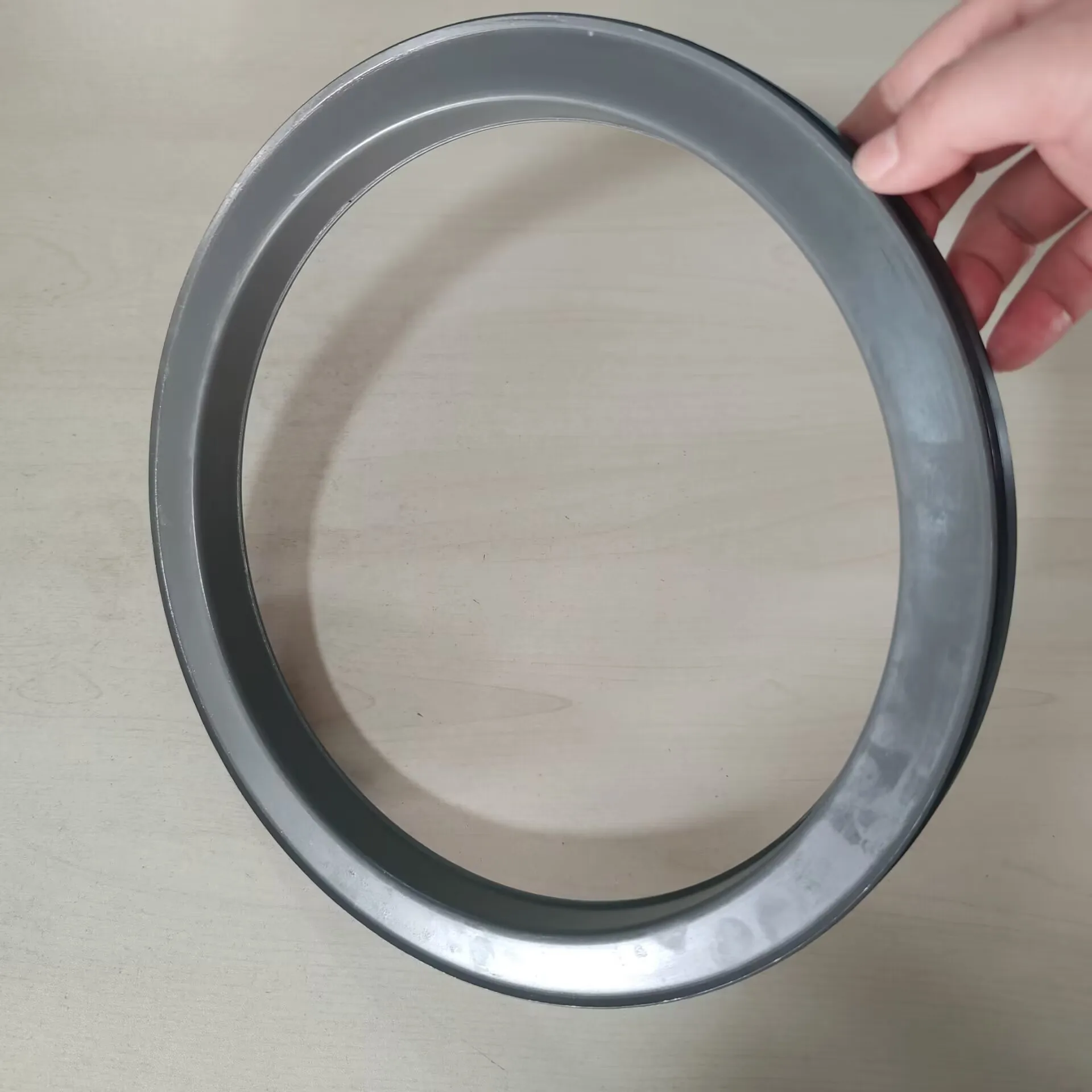 

Высококачественное масляное уплотнение 235*280*15/22, 5 мм, вращающаяся ступица колеса, уплотнитель сердечника nbr1202019/0734300225, инженерная сельскохозяйственная техника