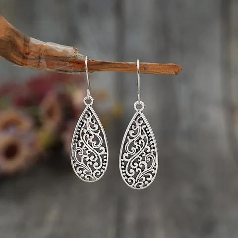 Серебряные геометрические серьги NovoPublic