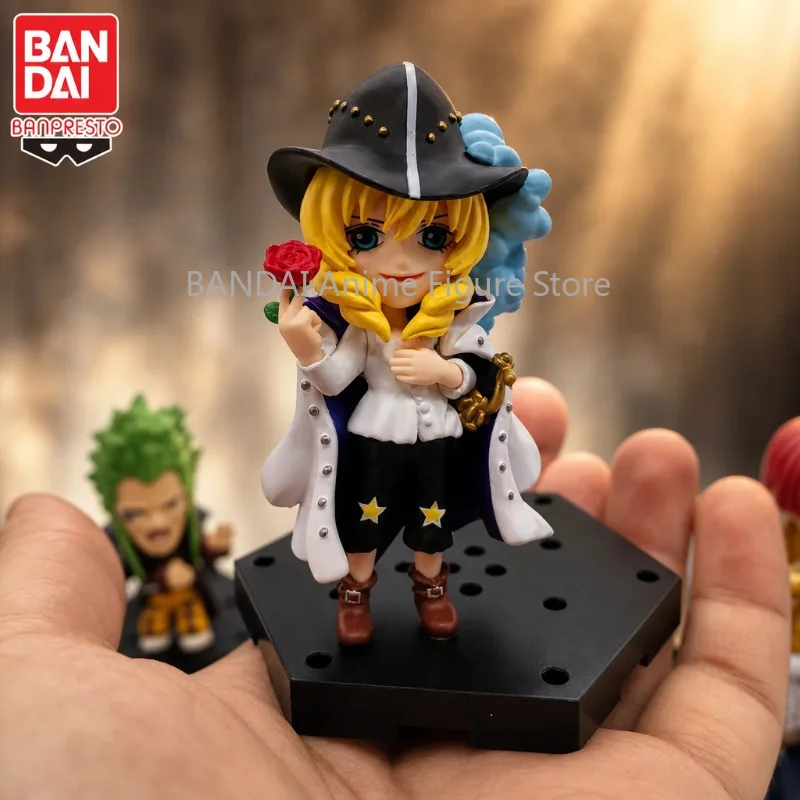 Фото В наличии: Оригинальная фигурка BANDAI BANPRESTO ONE PIECE Луффи, Кавендиш, Бартоломео, Ребекка, подставка для карт, новая, в коробке, гаражная серия. №4