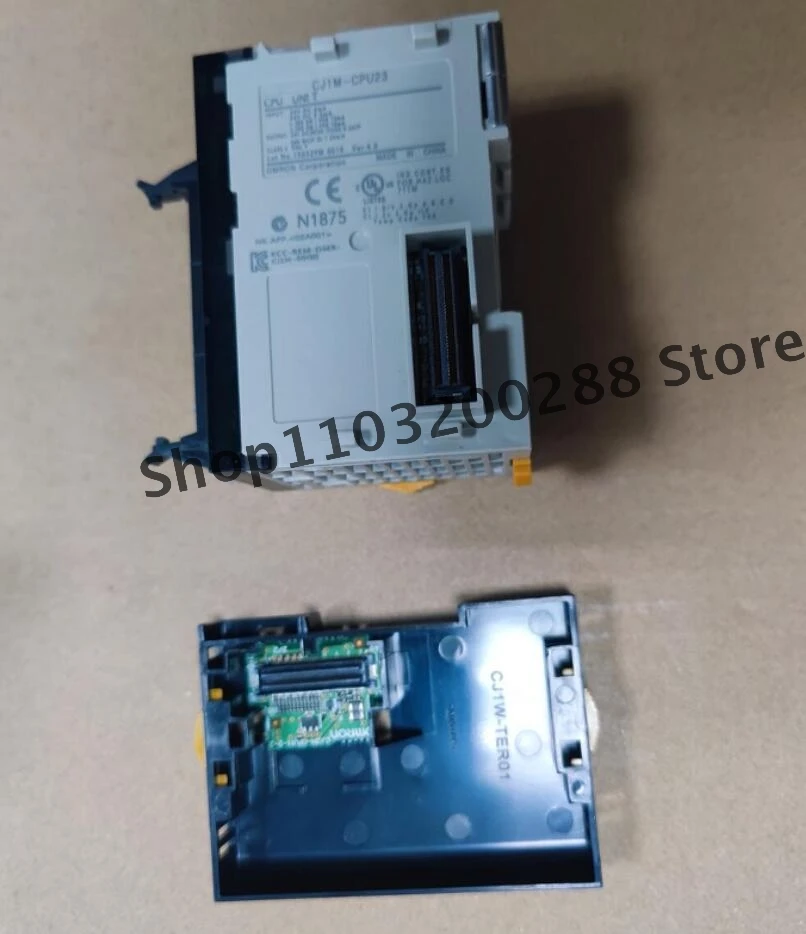 Оригинальная быстрая доставка новый блок ЦП PLC в коробке 1 шт.