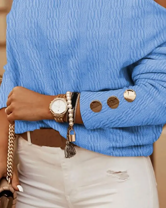 Рисунок 6 - Модная женская блузка Осень 2023