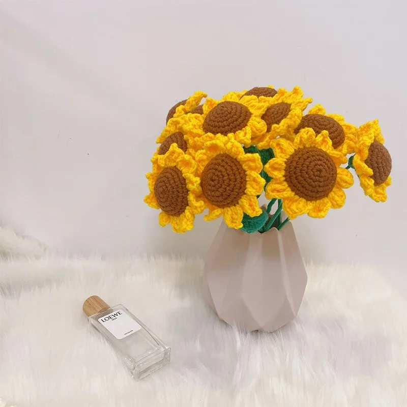 

5pcs Knitted Flowers Sunflower Fake Flower Bouquet Wedding Decoration Hand-woven Finished Home Decor Creative Teacher's Day Gift