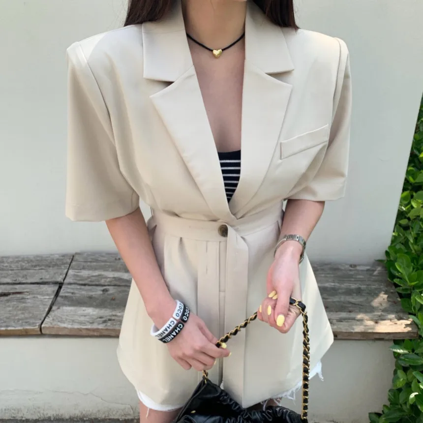 

Korean chic east gate summer new business belt adjustment buckle leisure temperament OL suit short Kevin coat