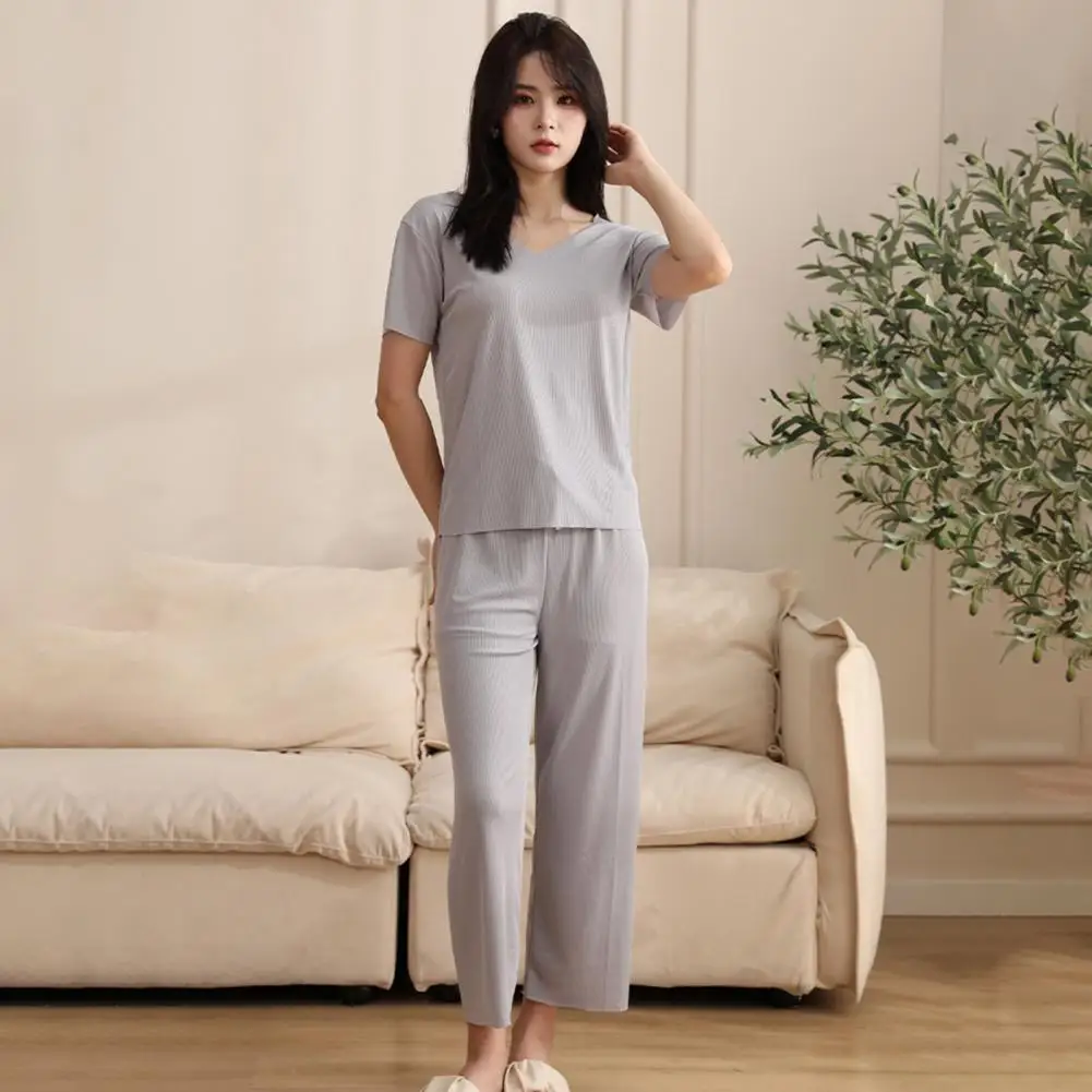 Рисунок 2 - Ночная женская одежда